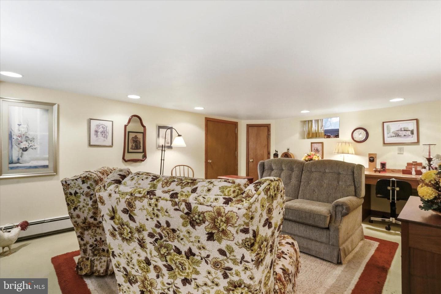 132 Faust Street photo 46