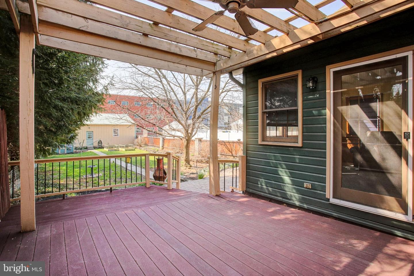 530 E Catherine Street photo 61