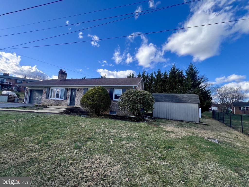 25 Birchway Drive photo 3