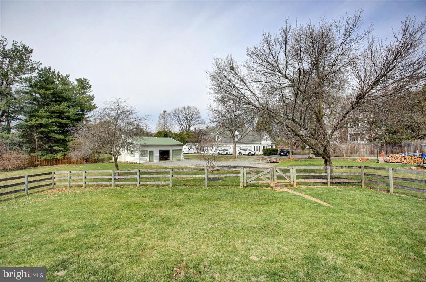 141 Apple Drive photo 46