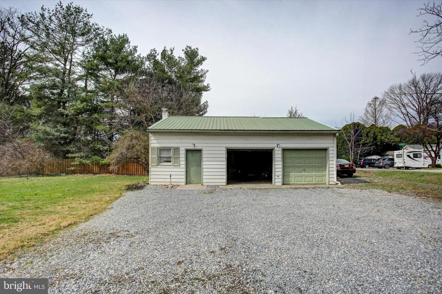 141 Apple Drive photo 49