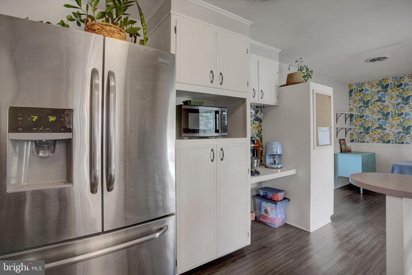 141 Apple Drive photo 6