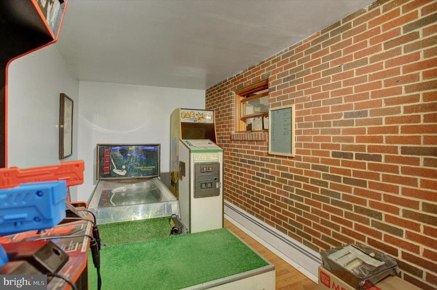1842 Scotland Avenue photo 11