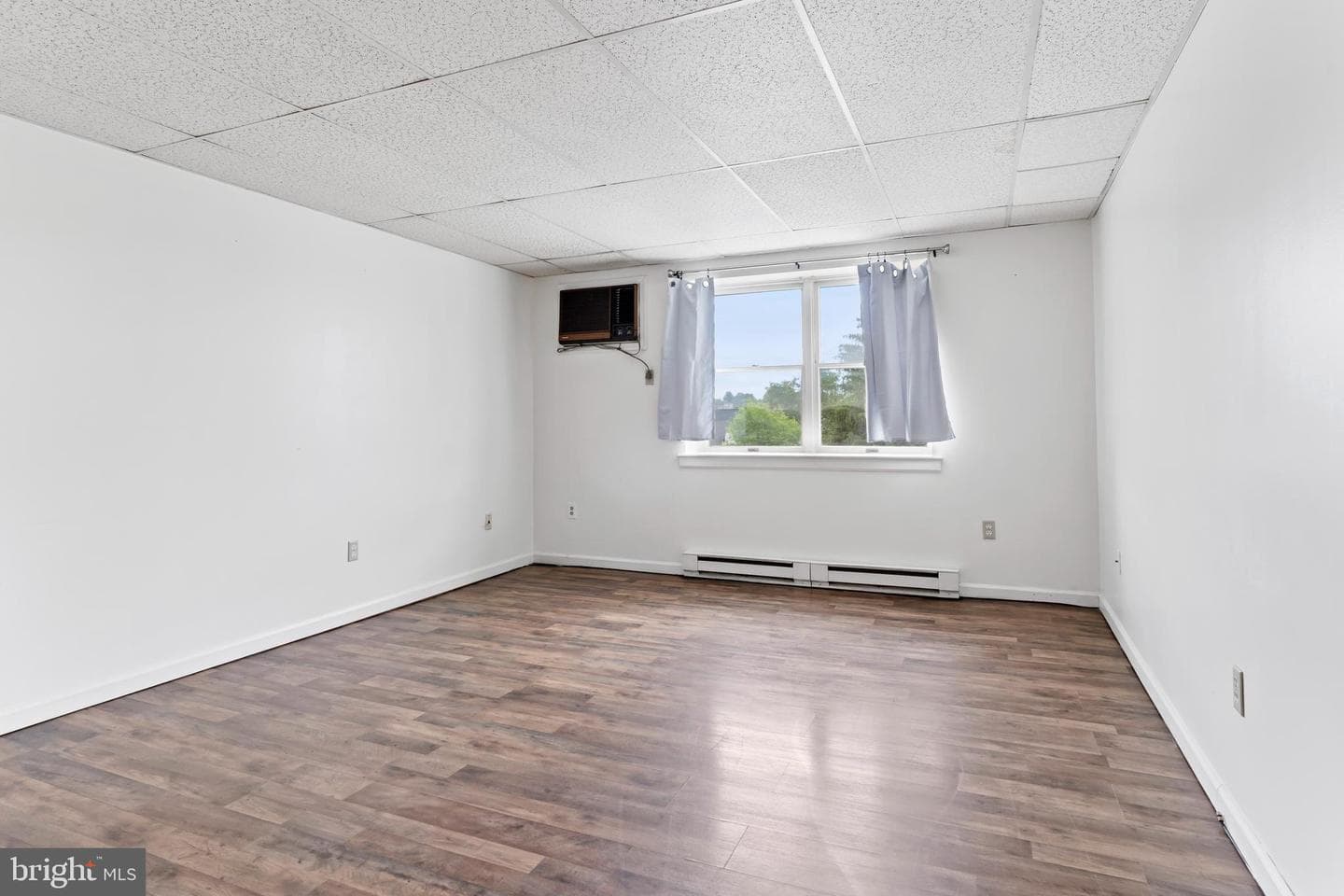270 Second Street W photo 15