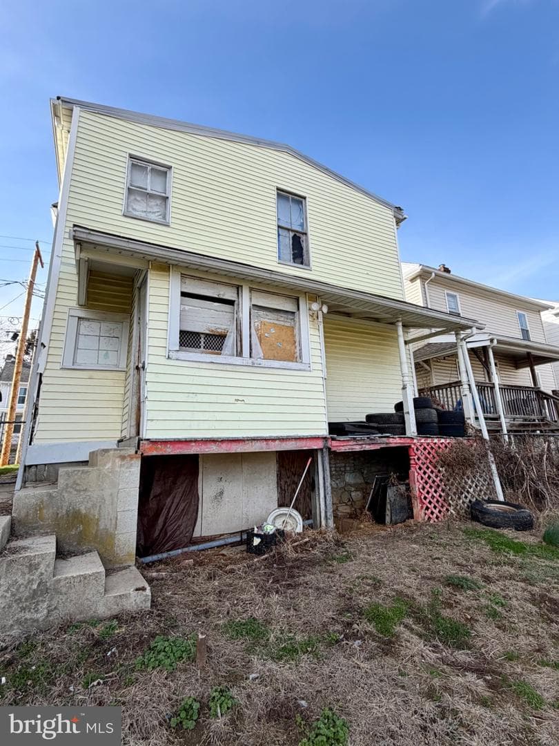 265 Park Street Street photo 4