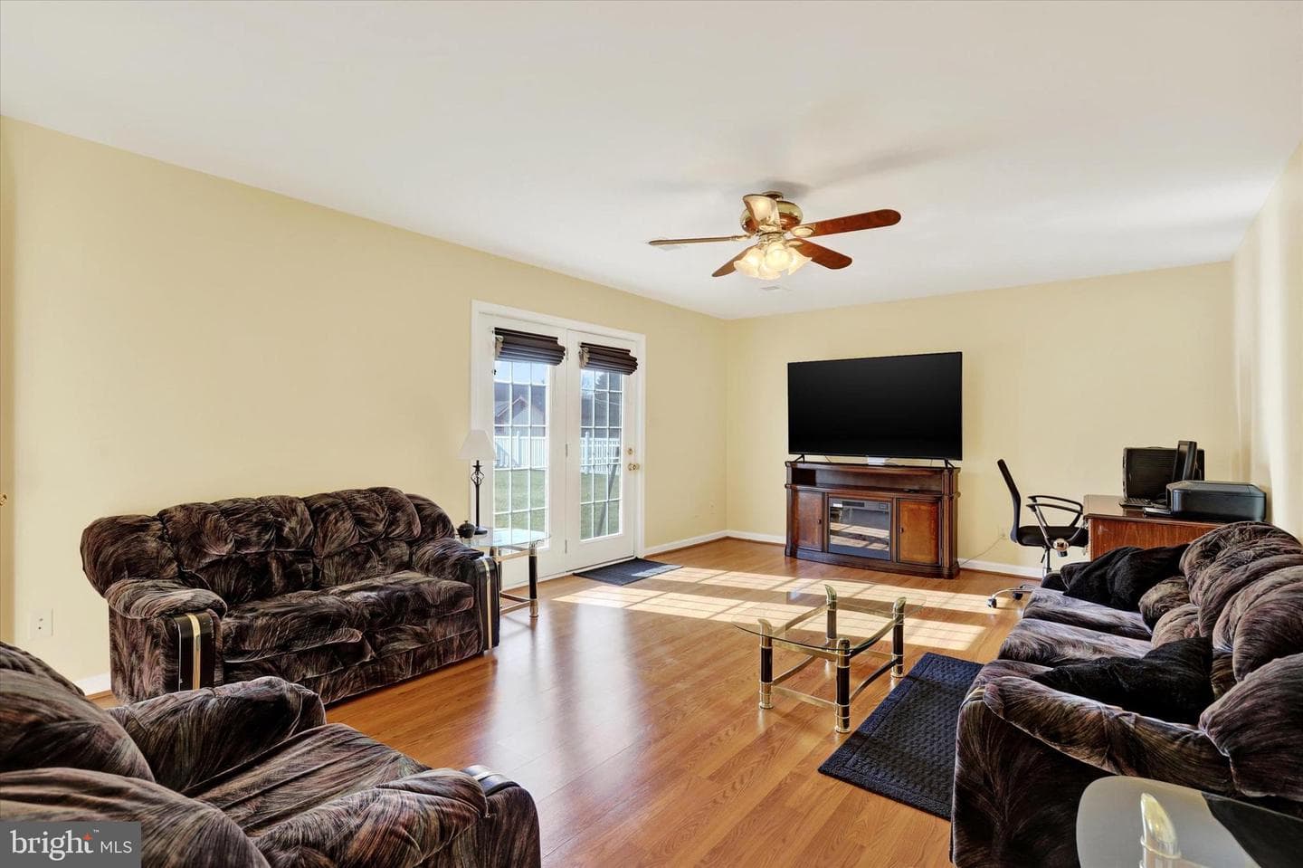 345 Roseann Drive photo 8