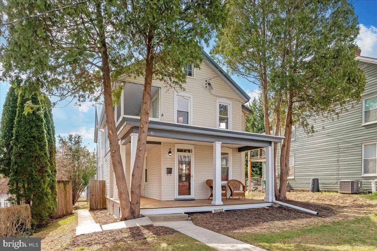 46 E E Fifth Street