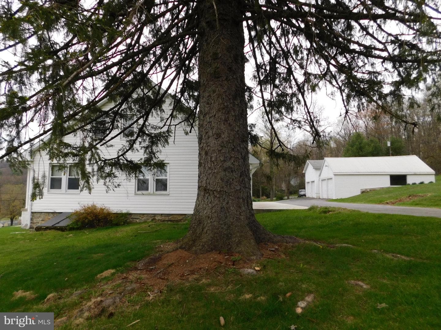 14156 Old Route 16 photo 23