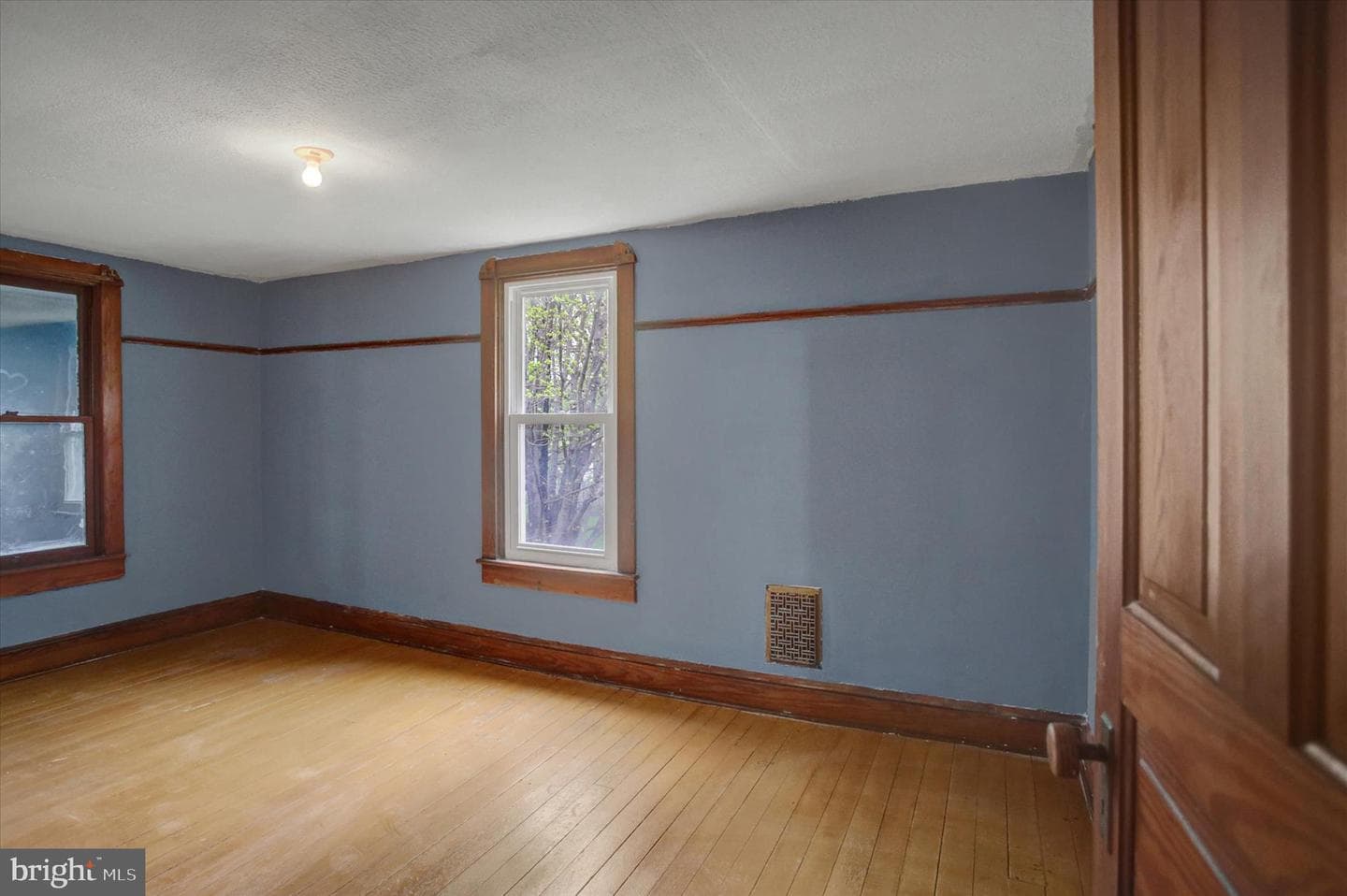 126 Faust Street photo 24
