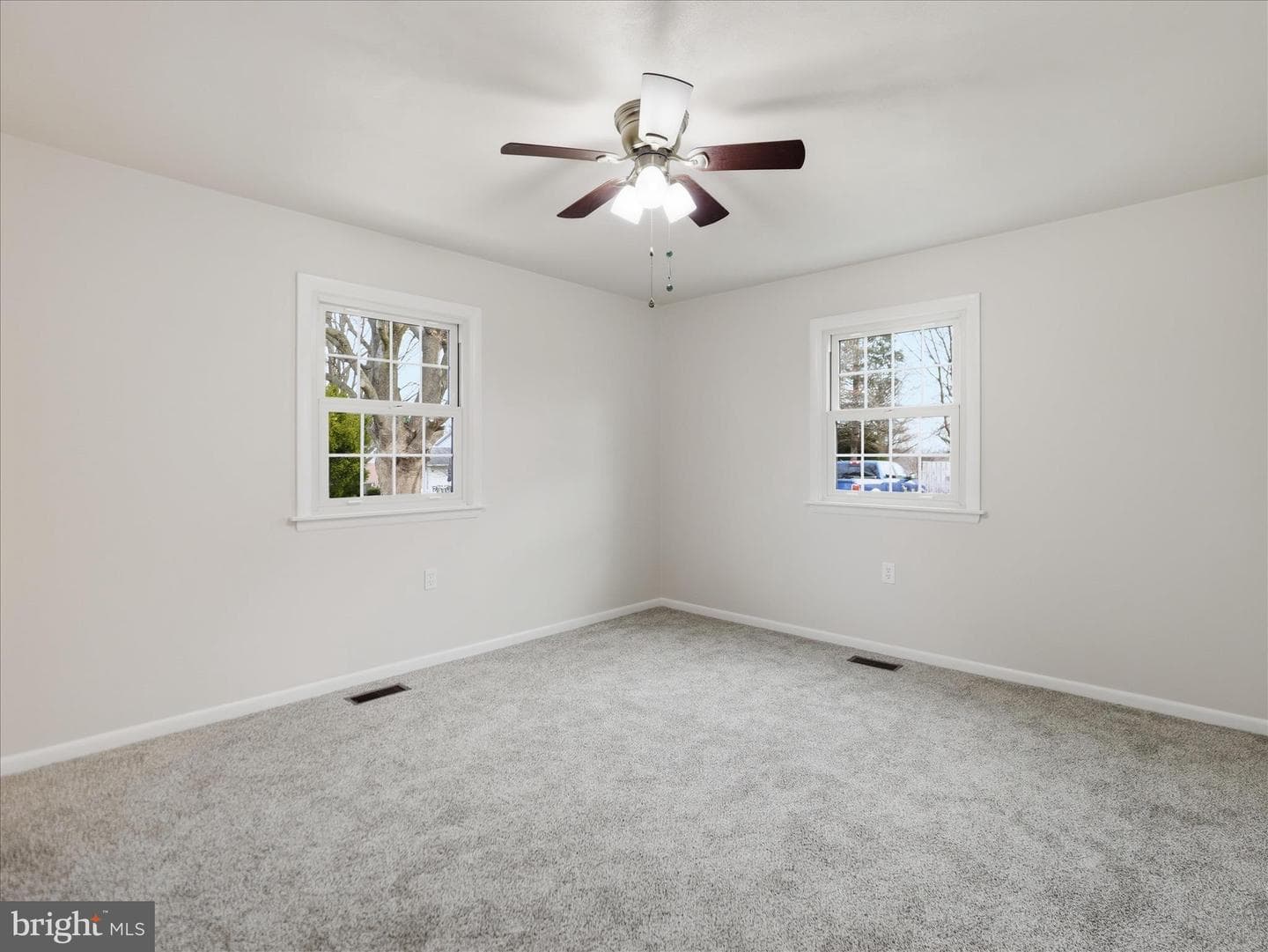 2953 Philadelphia Avenue photo 22