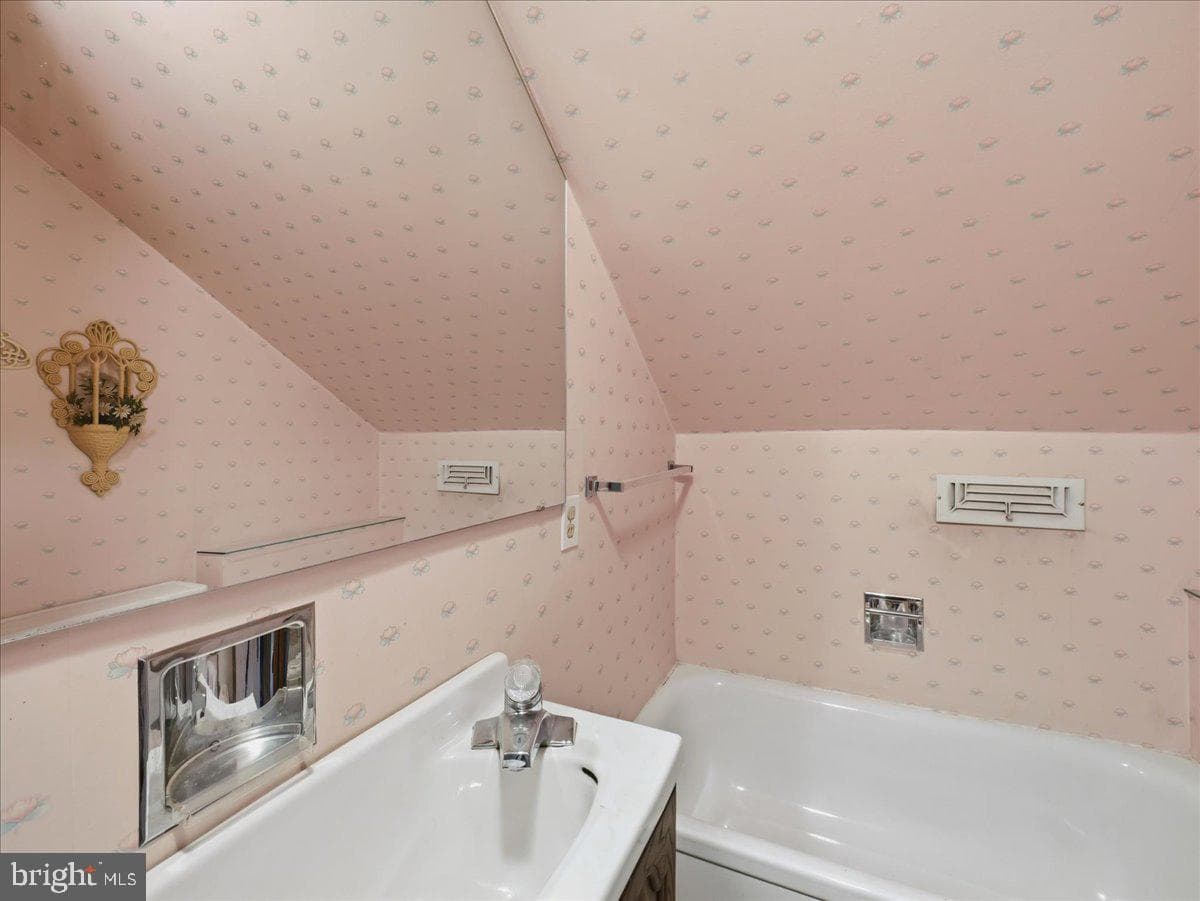 906 Strock Drive Drive photo 22