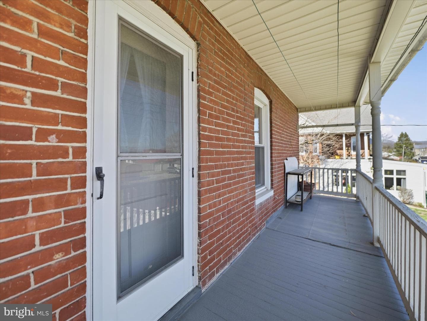 231 Fairview Avenue W photo 13