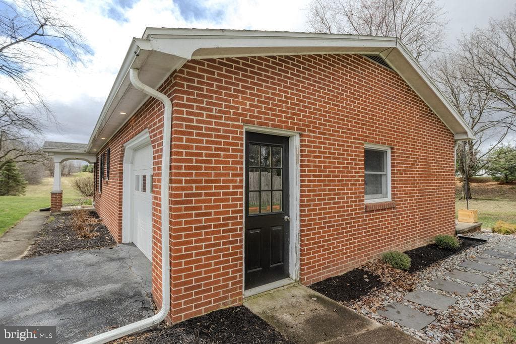 515 Mainsville Road photo 16