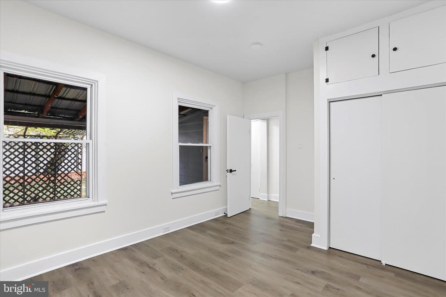 466 Lincoln Way East E photo 14