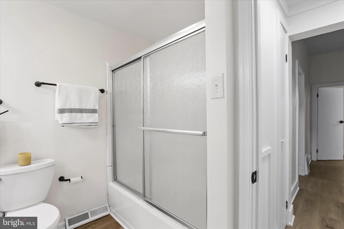 466 Lincoln Way East E photo 16