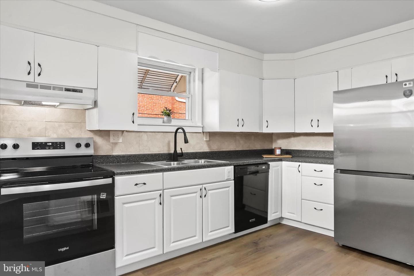 466 Lincoln Way East E photo 23
