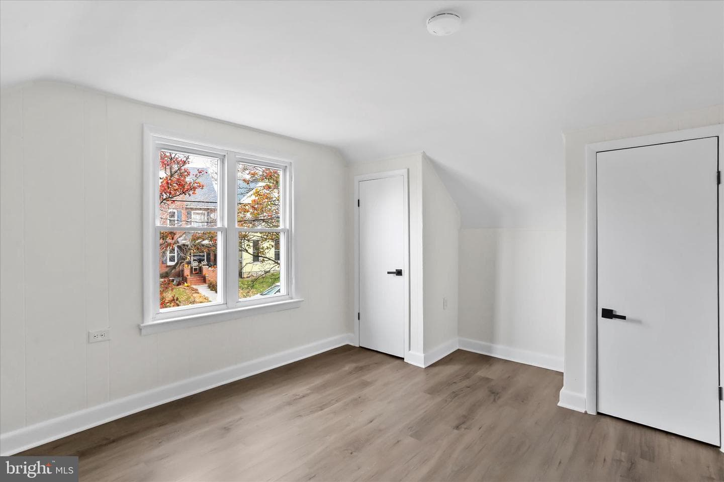 466 Lincoln Way East E photo 3