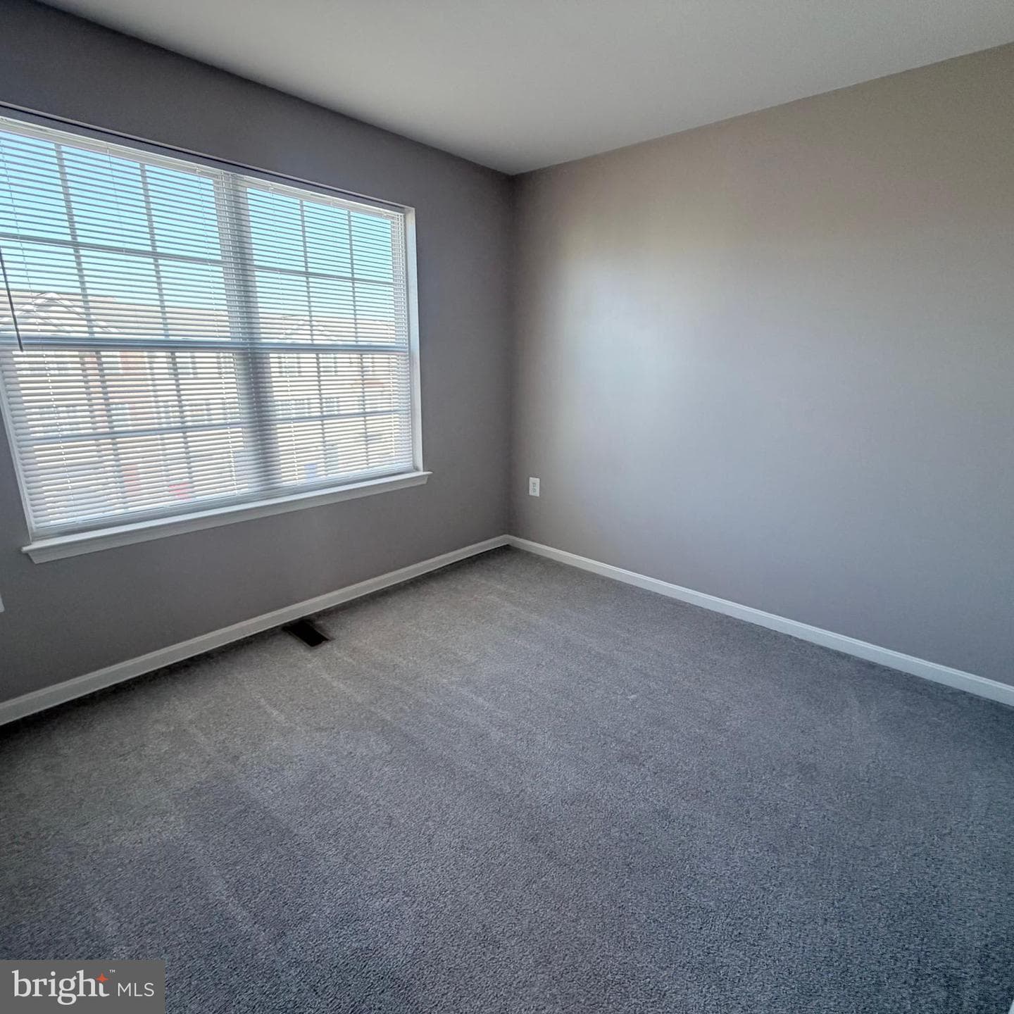 3361 Landmark Court photo 24