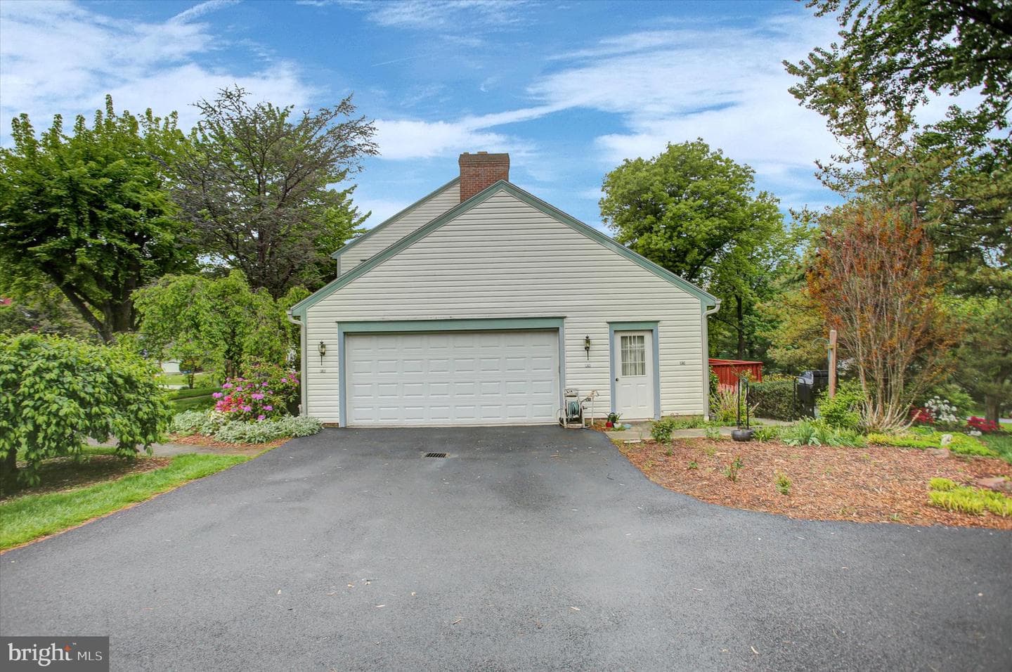 12275 Knollwood Circle photo 11