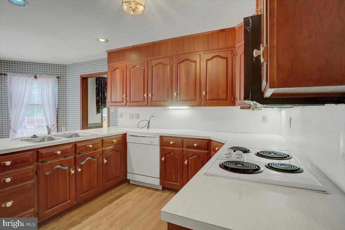 12275 Knollwood Circle photo 30