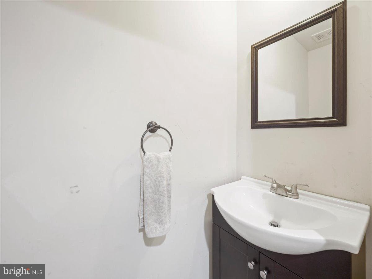 12503 Jackson Avenue photo 29