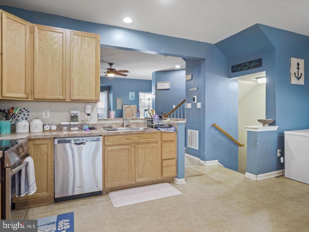 12503 Jackson Avenue photo 9