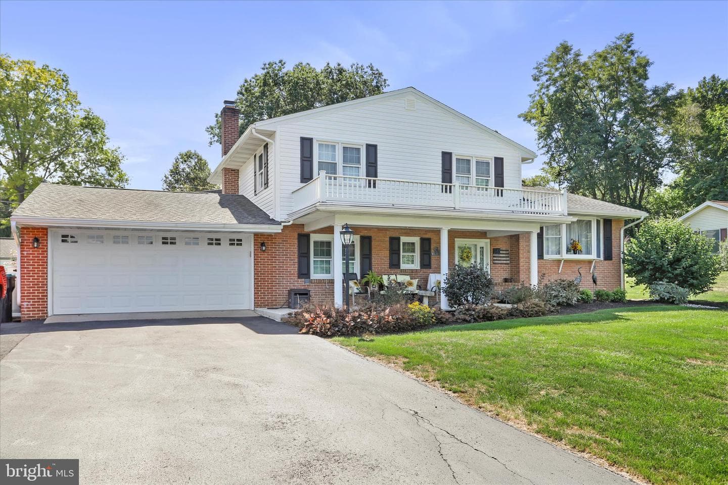 364 Briar Lane photo 3