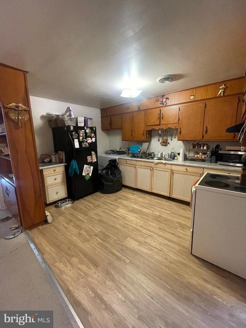 3445 Gregway Drive photo 5