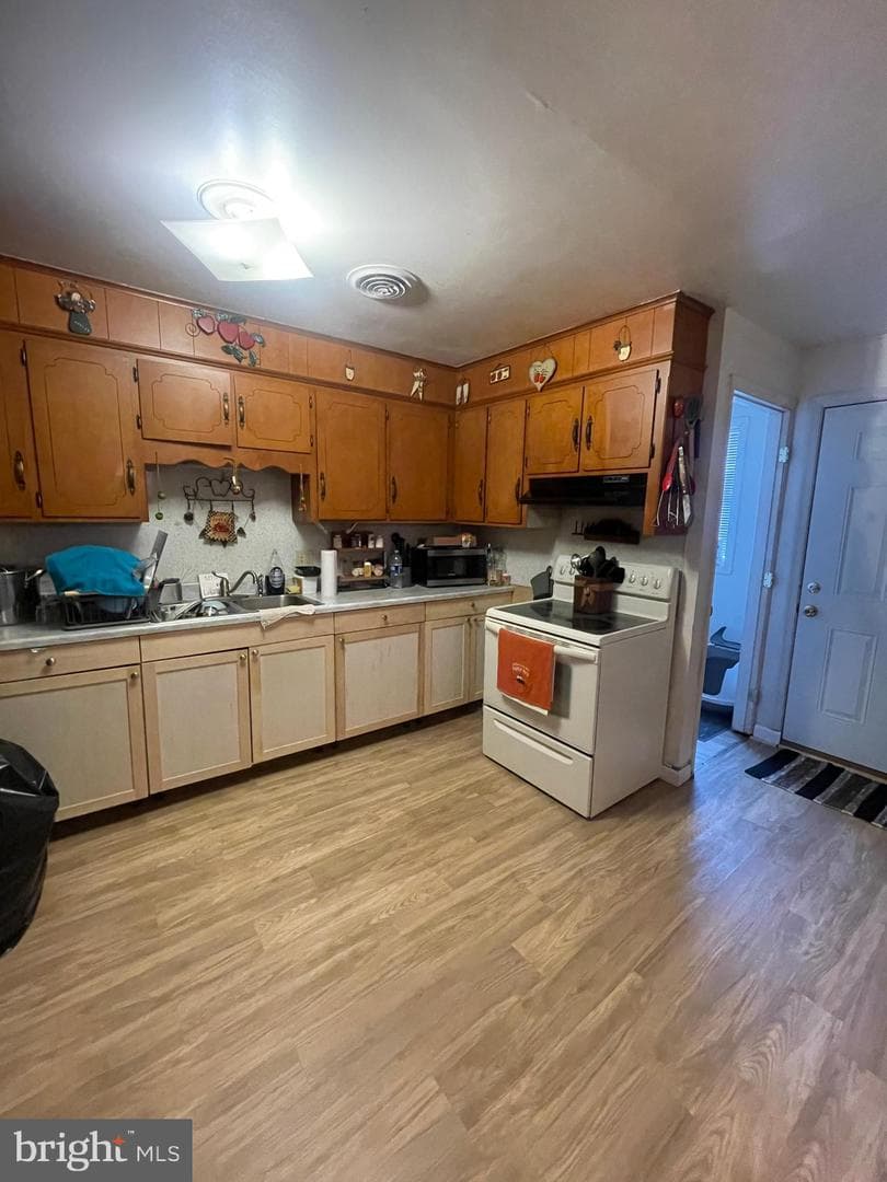 3445 Gregway Drive photo 6