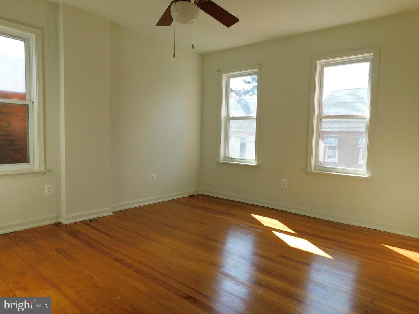 121 Harrison Avenue photo 11
