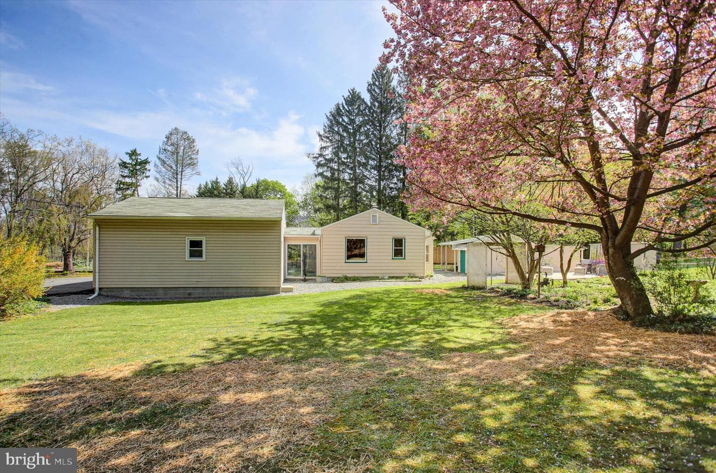 15586 Myers Drive photo 23