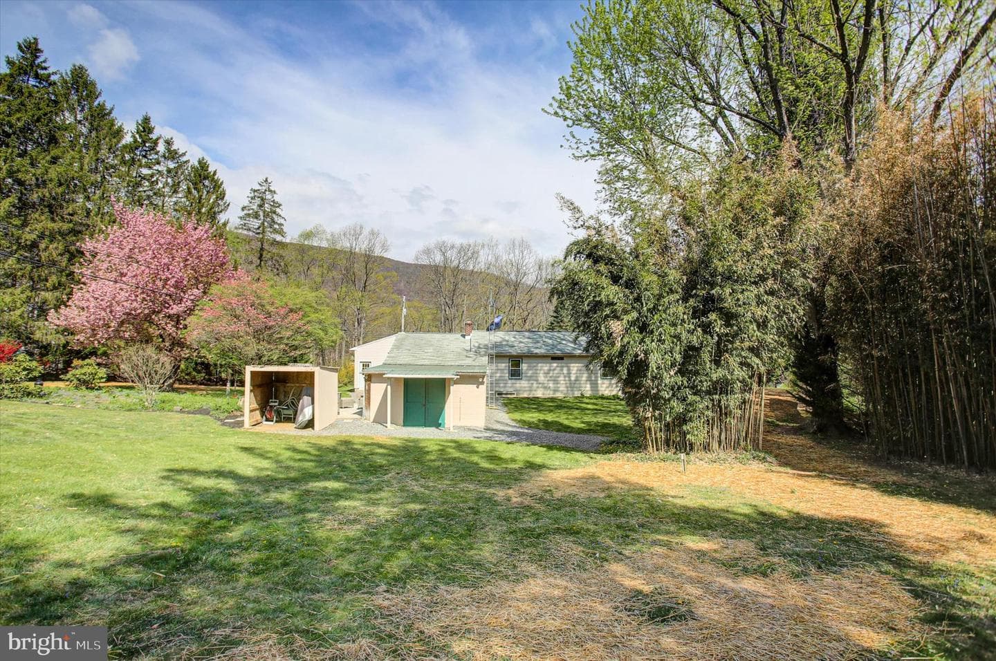 15586 Myers Drive photo 25