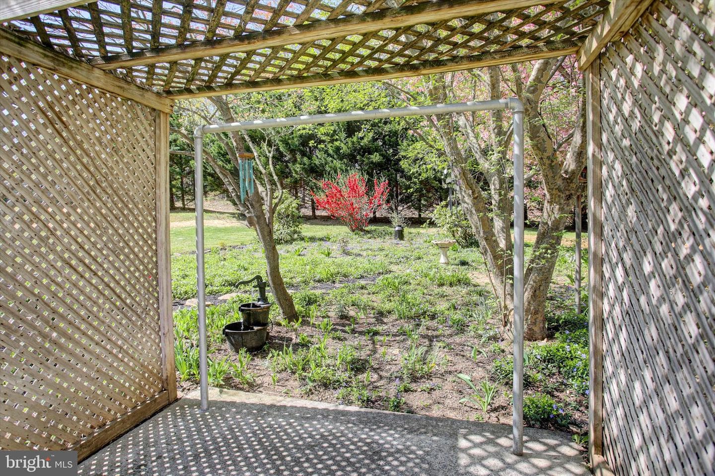 15586 Myers Drive photo 29
