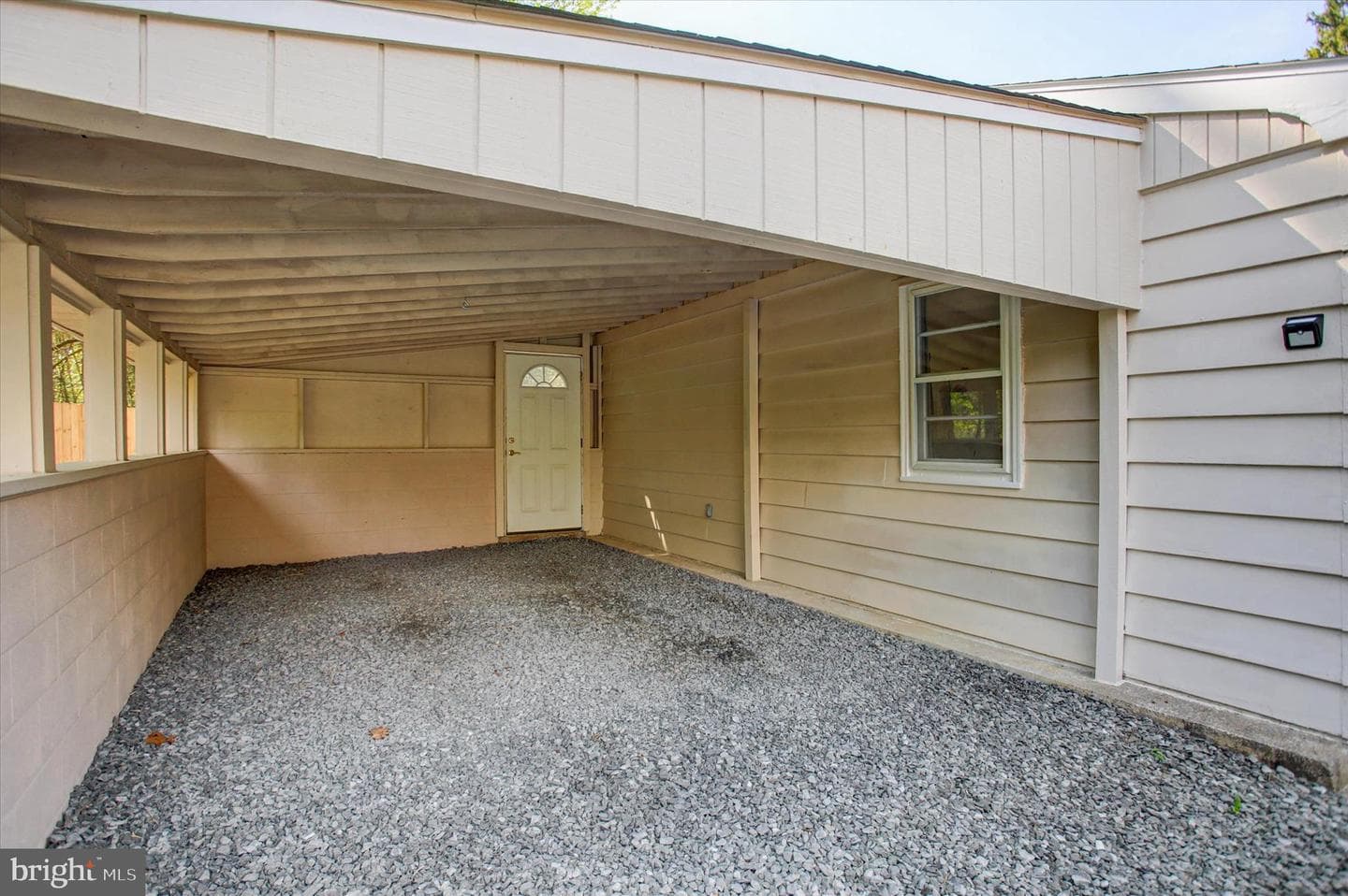 15586 Myers Drive photo 3
