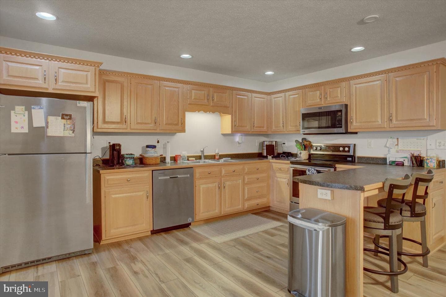 139 Central Way photo 8