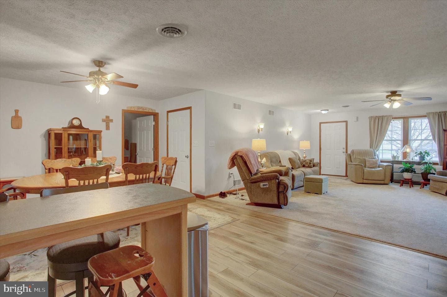 139 Central Way photo 9