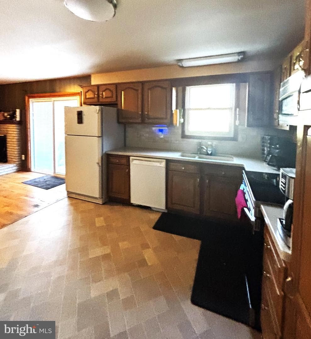14042 Crest Avenue photo 6