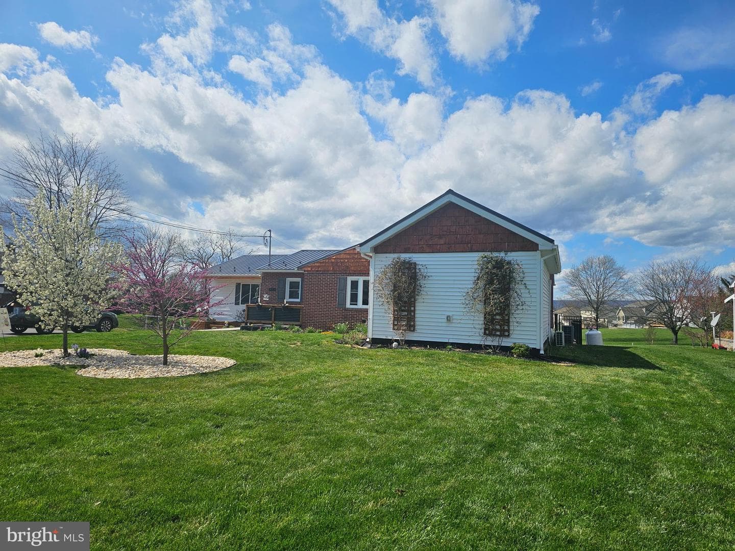 751 Warm Spring Road photo 4
