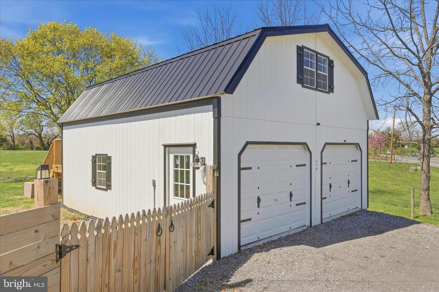 690 Williamson Road photo 15