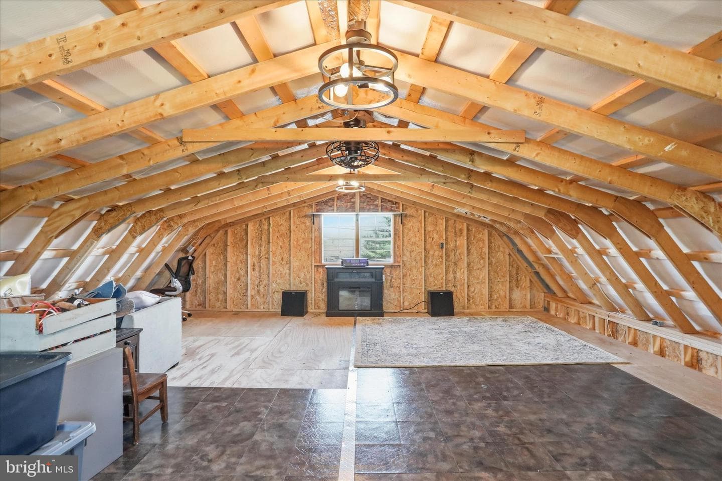 690 Williamson Road photo 8