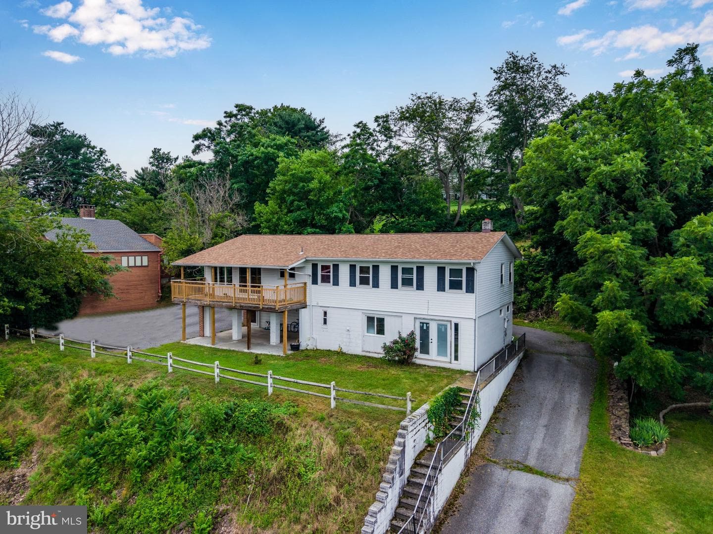 12309 Country Club Road photo 2