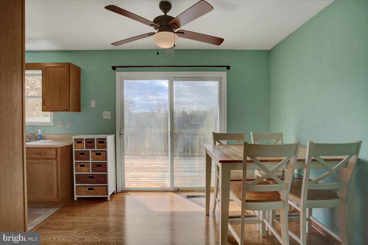 3628 Harold Place photo 12