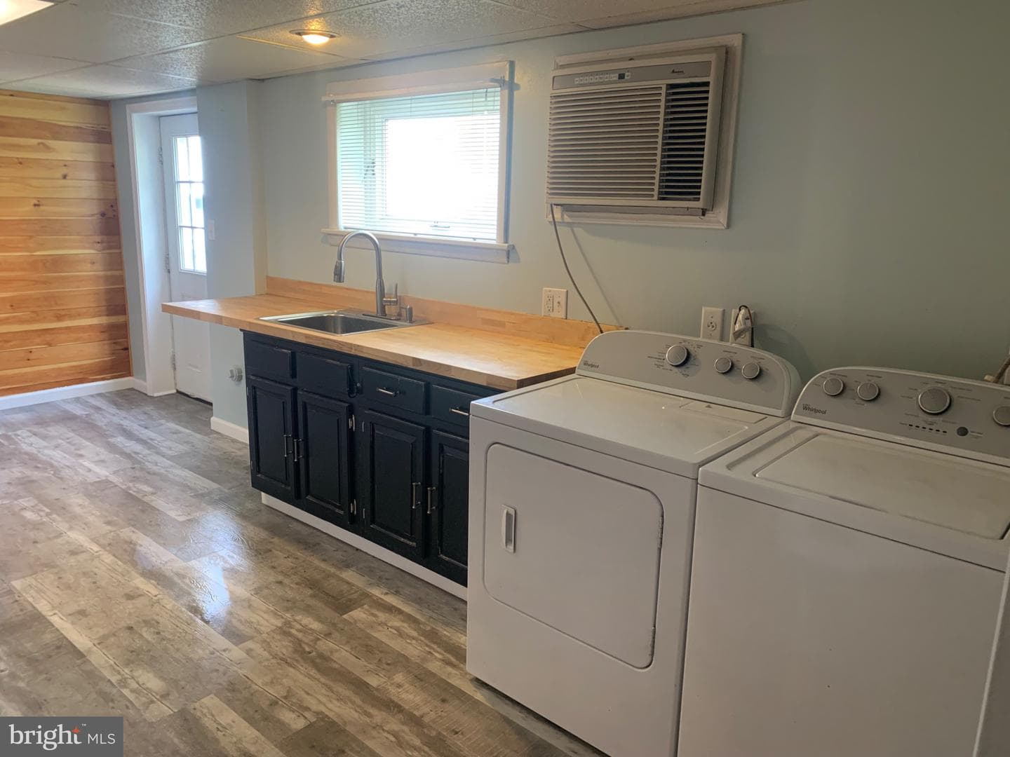 12139 Snyder Avenue photo 17