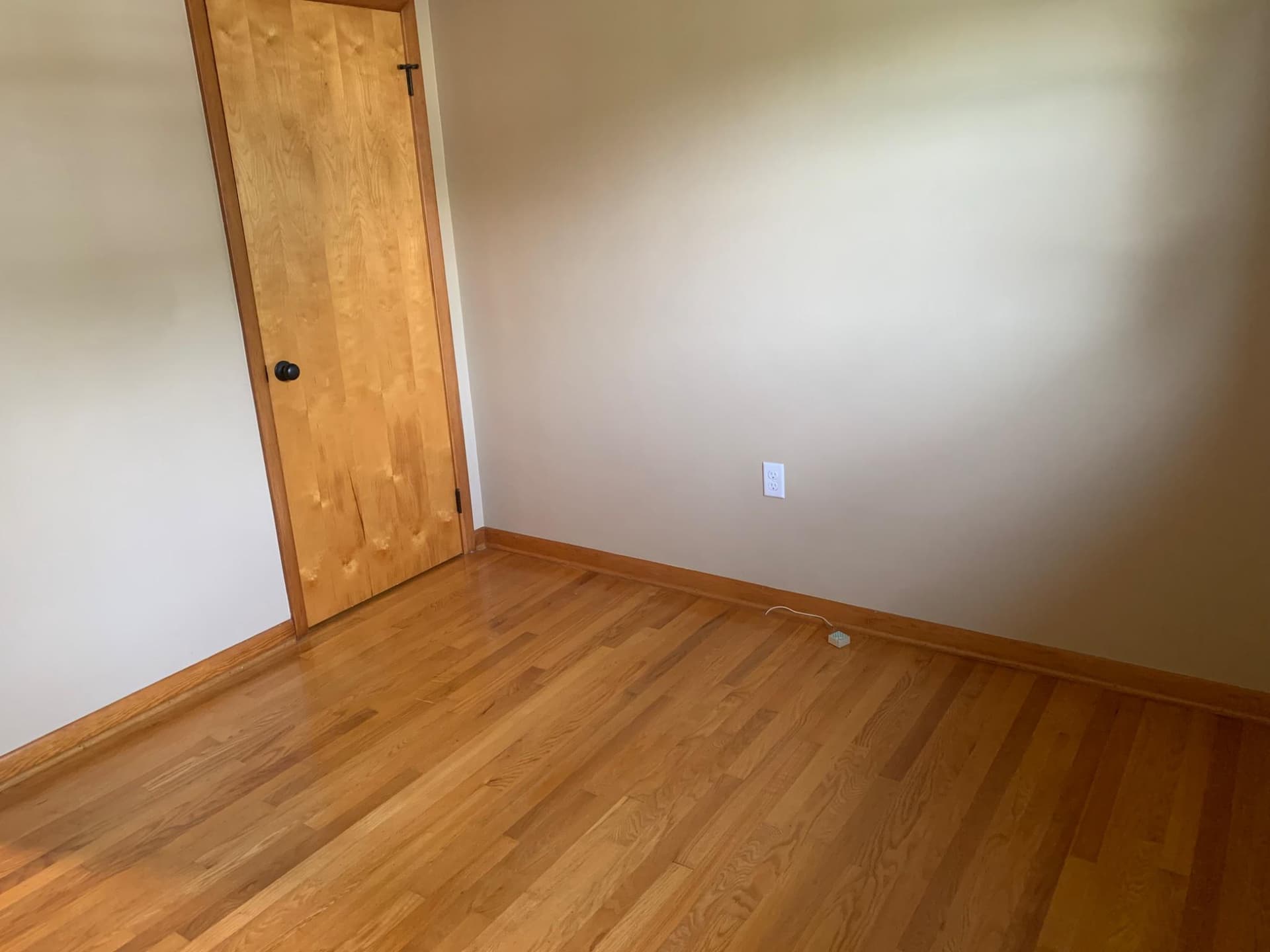 12139 Snyder Avenue photo 31