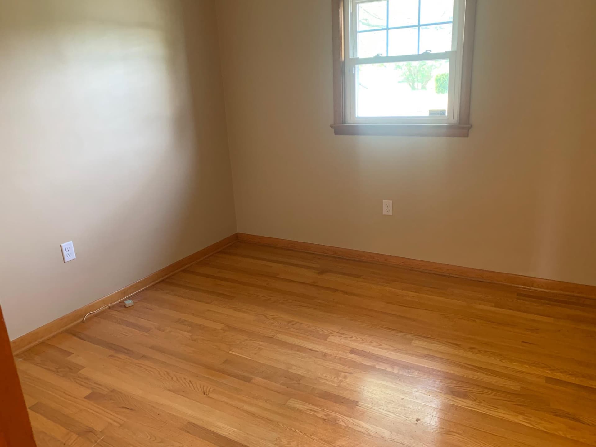 12139 Snyder Avenue photo 32