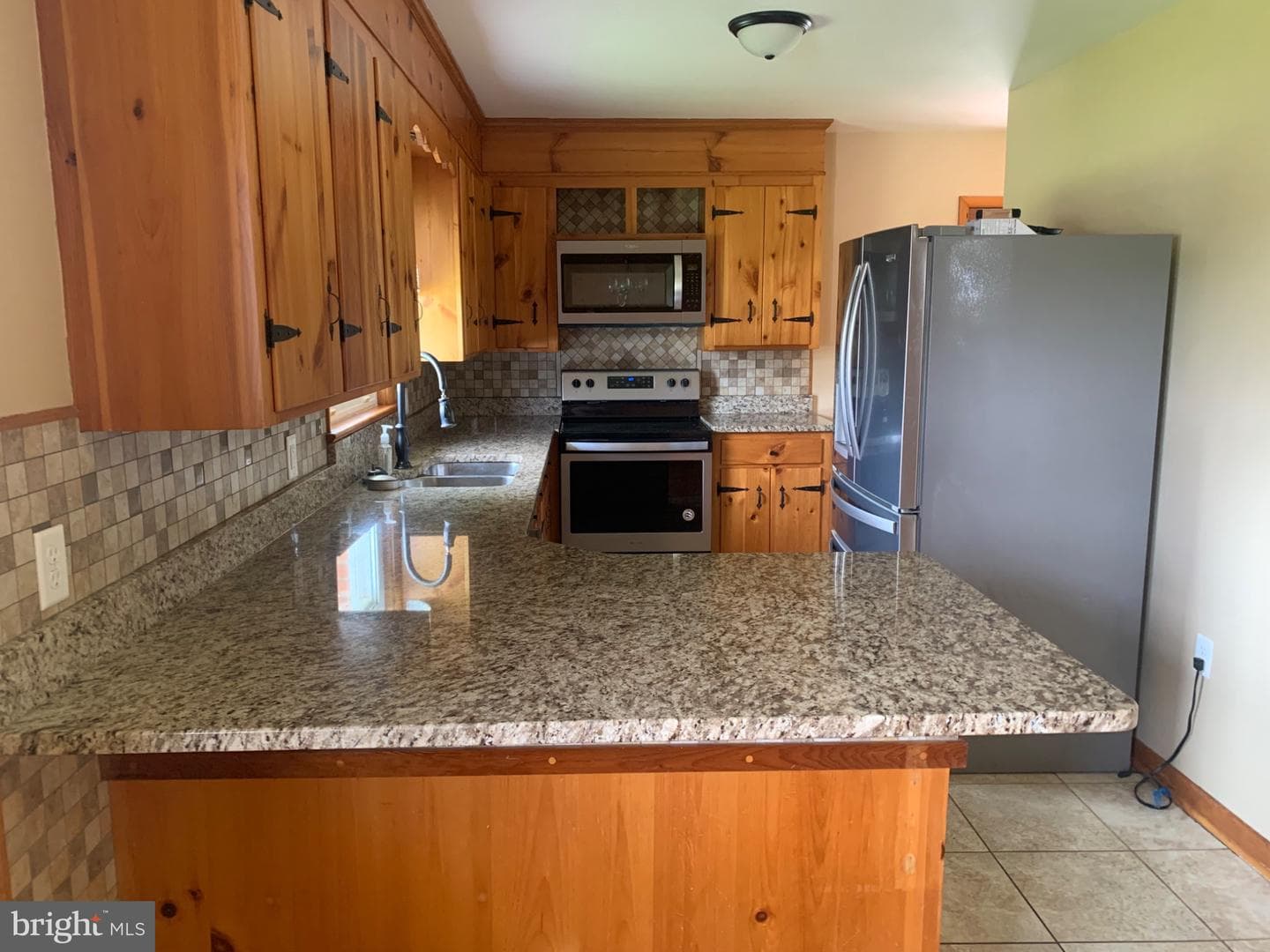 12139 Snyder Avenue photo 7