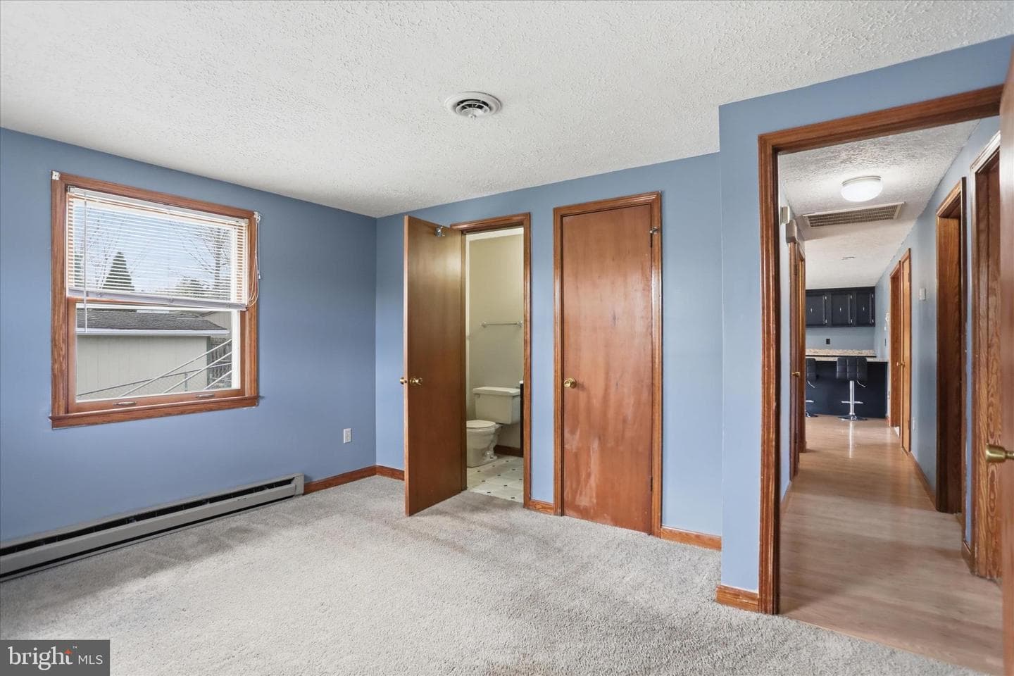 99 Jameslee Drive photo 17