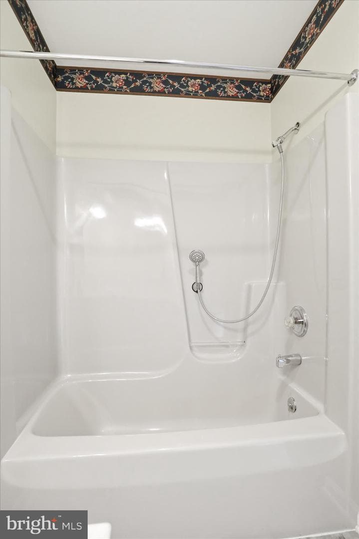 340 Suelinn Drive photo 20