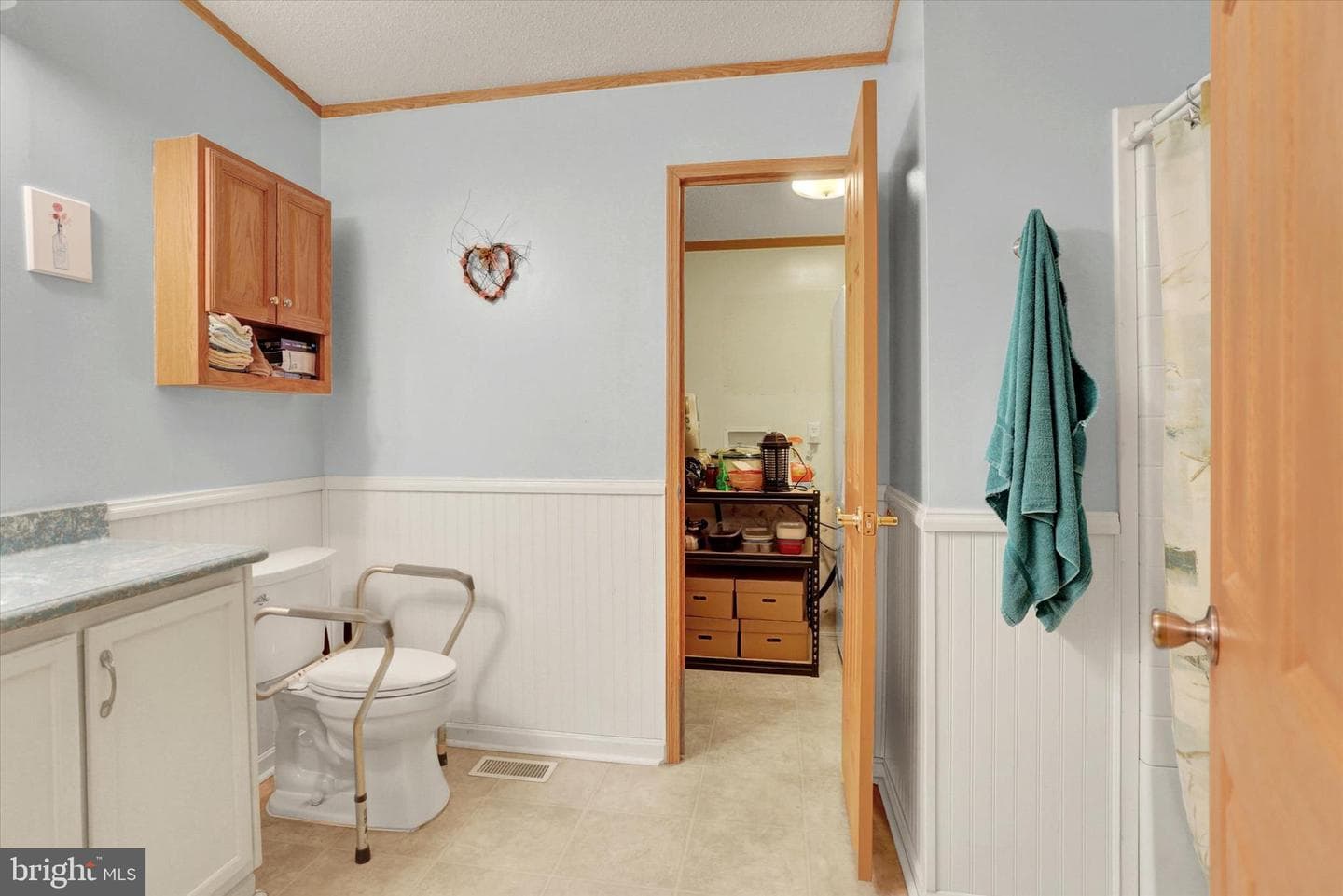 176 Durham Drive photo 22
