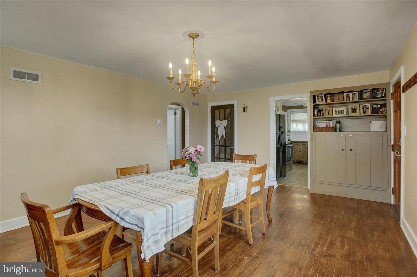 374 Glen Street photo 19